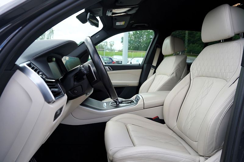 BMW X5 40d xDrive, Mpaket/21/Led/ČR - fotka 13 z 49