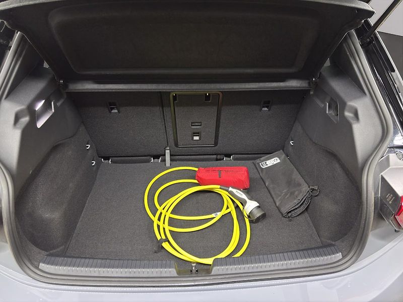 Volkswagen ID.3 Pro SoH 98,4% LED Tep. čerpadl - fotka 12 z 12
