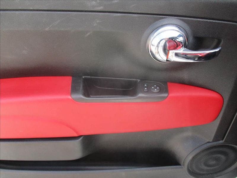 Fiat 500 1,4 T-Jet M 99kw ABARTH TOP - fotka 16 z 26