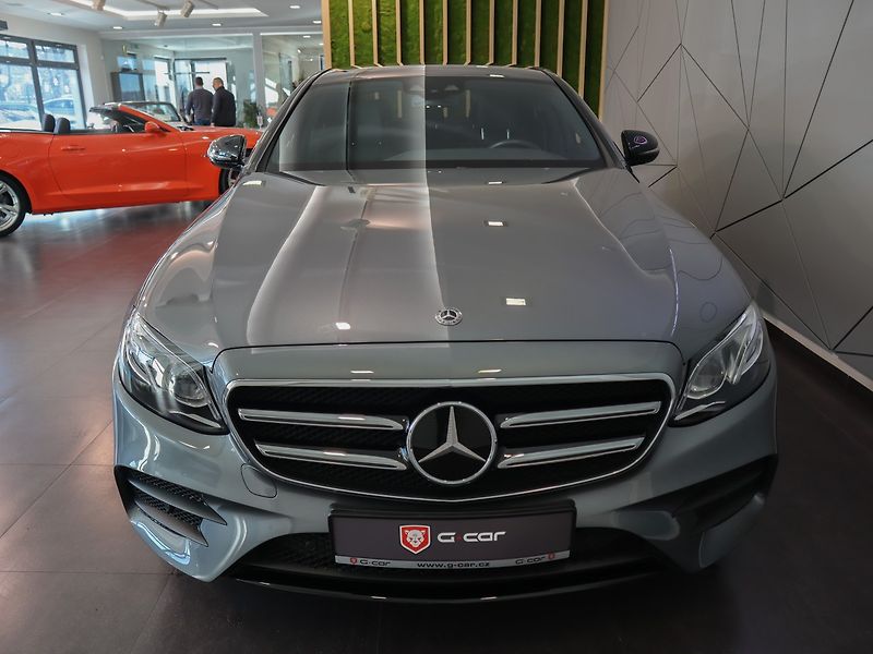 Mercedes-Benz Třídy E E 400d 4MATIC AMG 250kW - fotka 2 z 21