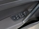 Volkswagen Golf (2020) R 2.0TSI 221KW 4MOT DSG - náhled 15