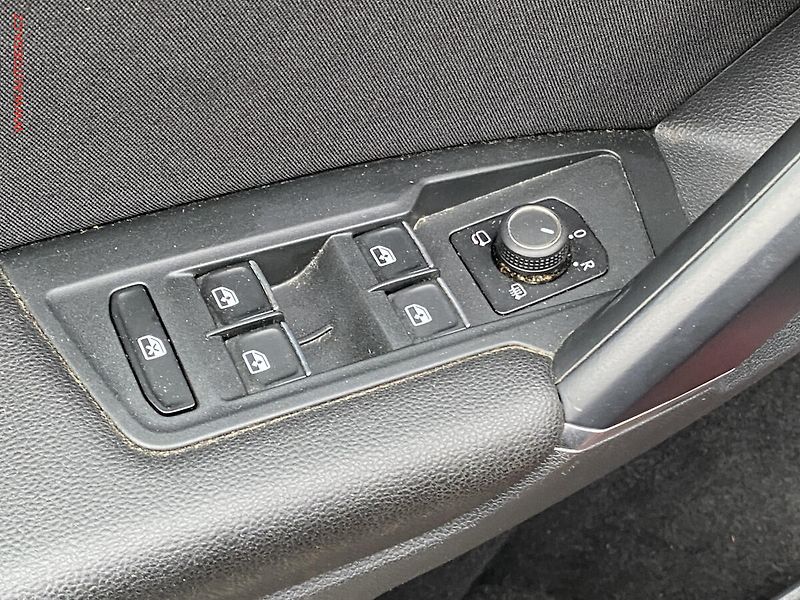 Volkswagen Tiguan (2016) 2.0 TDi 4x4, Highline, DSG, - fotka 11 z 20