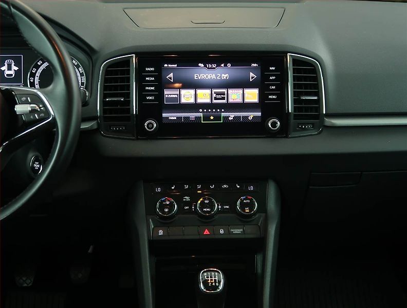 Škoda Karoq (2021) 2.0 TDI - fotka 12 z 19