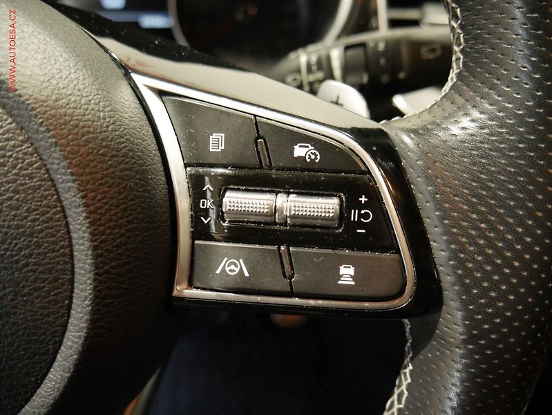 Kia XCeed (2023) 1.5 T-GDI, ČR, LED, navi - fotka 17 z 21