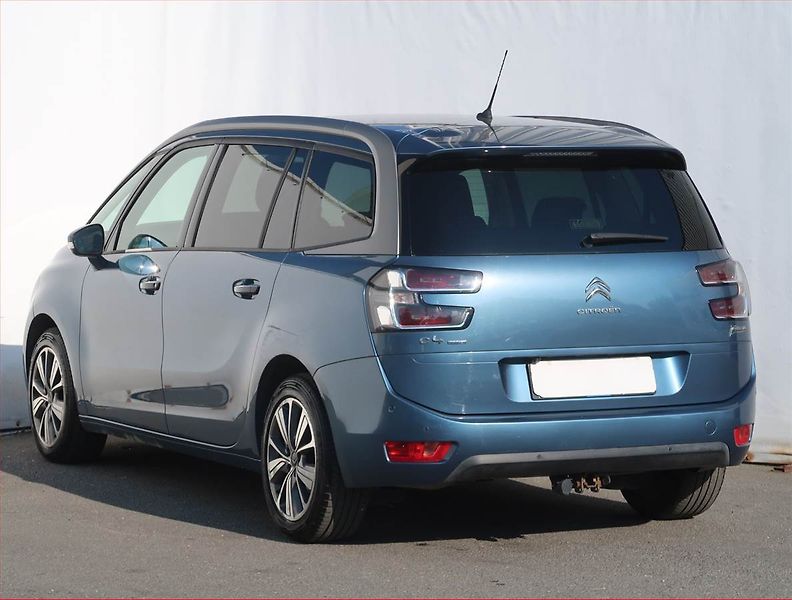 Citroën C4 Picasso (2016) 1.6 BlueHDi, 7 míst - fotka 4 z 21