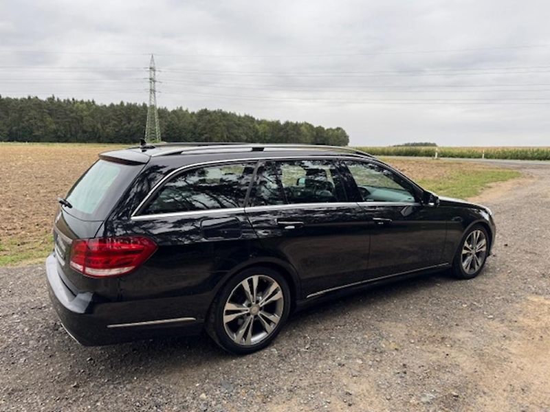 Mercedes-Benz Třídy E MB E 200 CDi kombi - fotka 6 z 35
