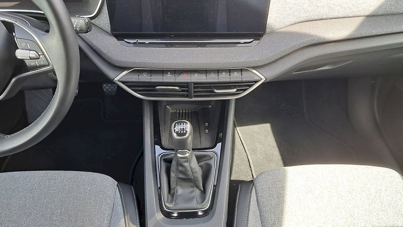 Škoda Octavia (2024) Top Selection 1,5 TSI 110 kW - fotka 20 z 23