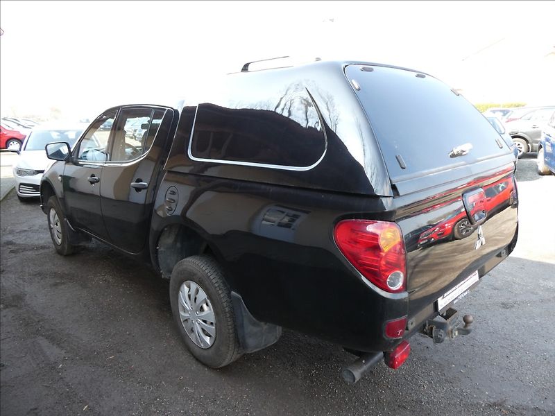 Mitsubishi L200 2,5 DI-D 100kW REZERVACE - fotka 6 z 36