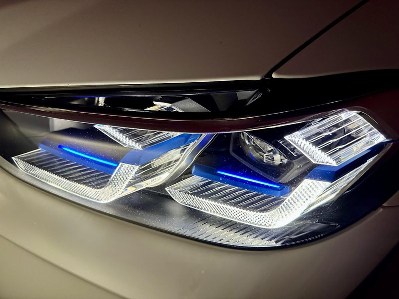 BMW X3 (2023) 20d LASER,PANO,HUD,servis 6/26 - fotka 49 z 51