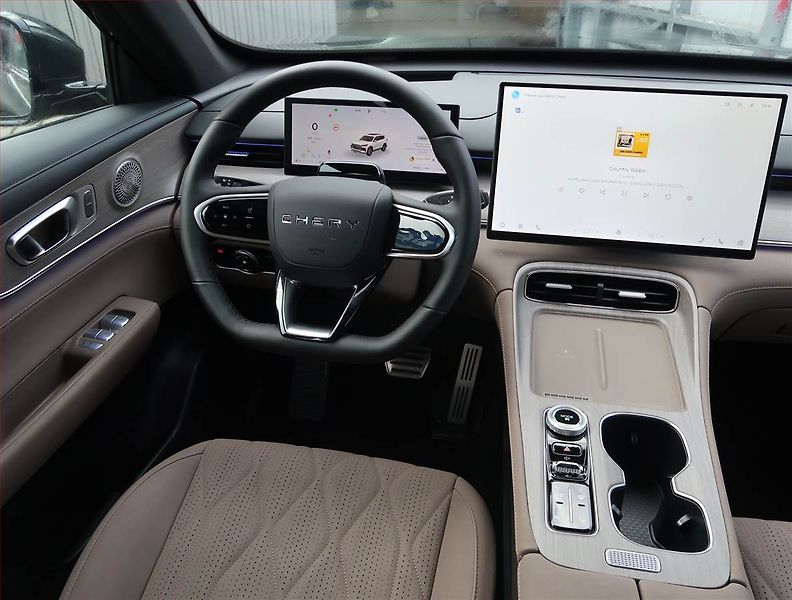 Chery Tiggo 8 (2026) 1.6 TGDI, UNIQUE, Ad. tempomat - fotka 7 z 18