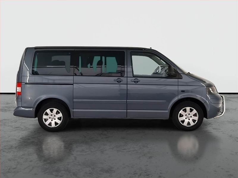 Volkswagen Multivan (2006) 2.5 TDI - fotka 6 z 19