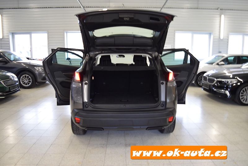 Peugeot 3008 1.5 BHDI AUTOMAT ACTIVE PACK - fotka 17 z 59