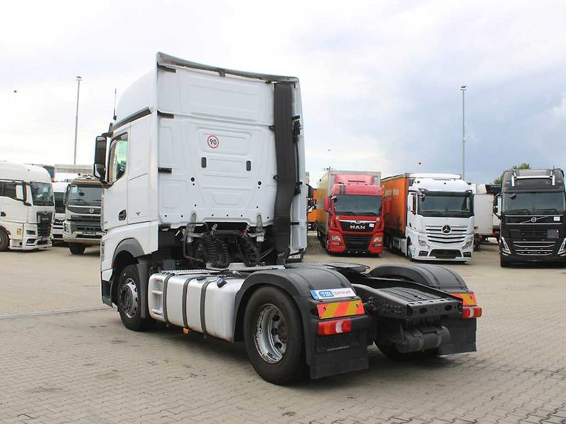 Mercedes-Benz Actros 1848, EURO 6 - fotka 4 z 17