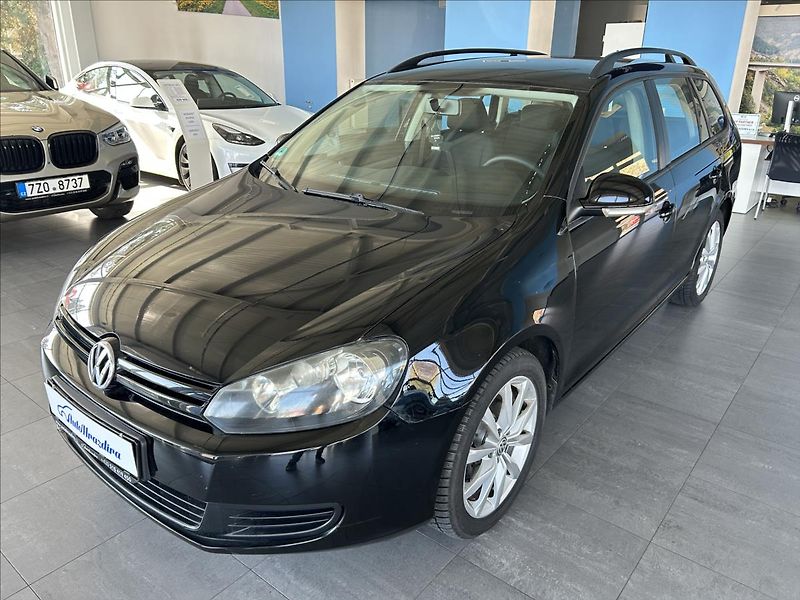 Volkswagen Golf 1,6   TDI,SERVISKA,2.MAJITEL - fotka 3 z 22