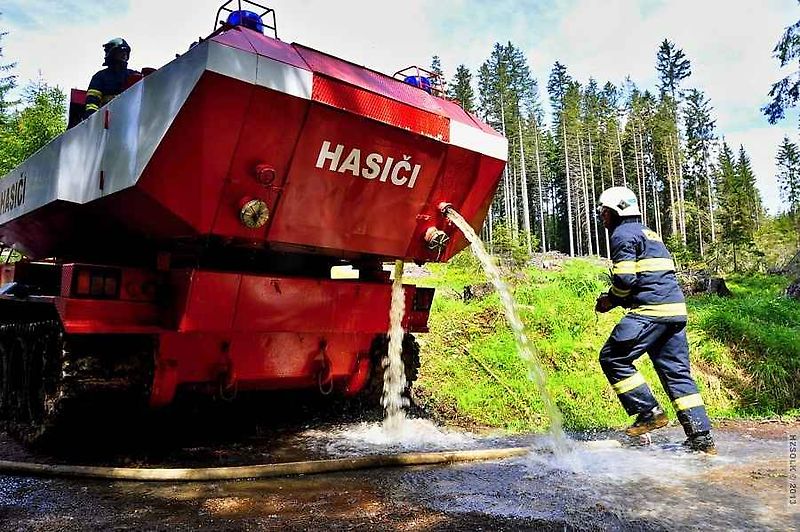 Tank se využíval například při požárech v nepřístupném terénu.