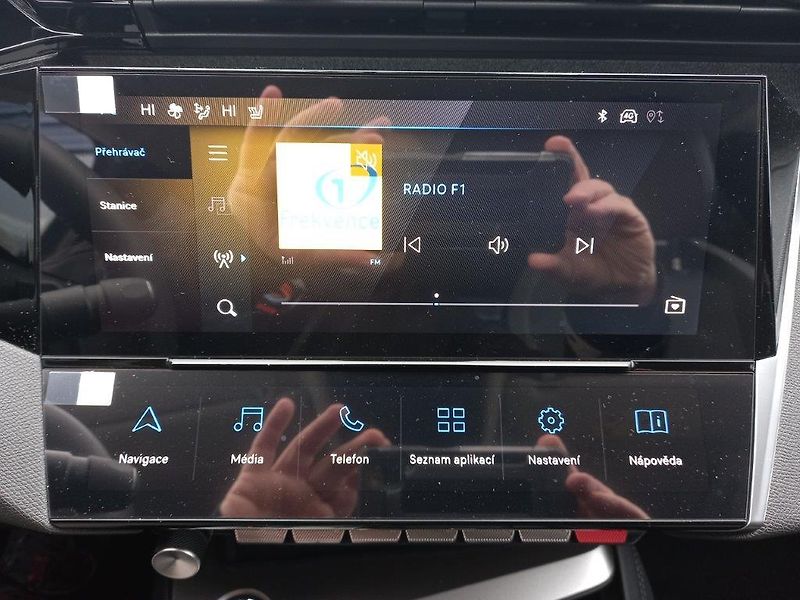 Peugeot 308 (2026) SW ALLURE Hybrid 145 e-DCS6  - fotka 22 z 33