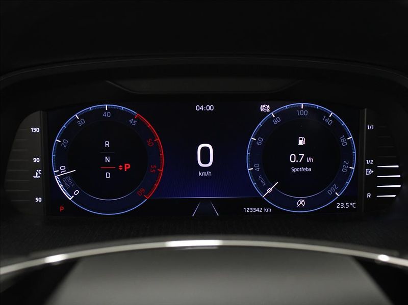 Škoda Octavia 2,0 TDi DSG Ambi. Výprodej! - fotka 20 z 20
