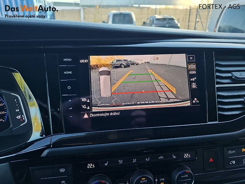 Volkswagen Multivan (2020) Highline,2.0 TDI,146kW,DSG,4Mo - fotka 11 z 31