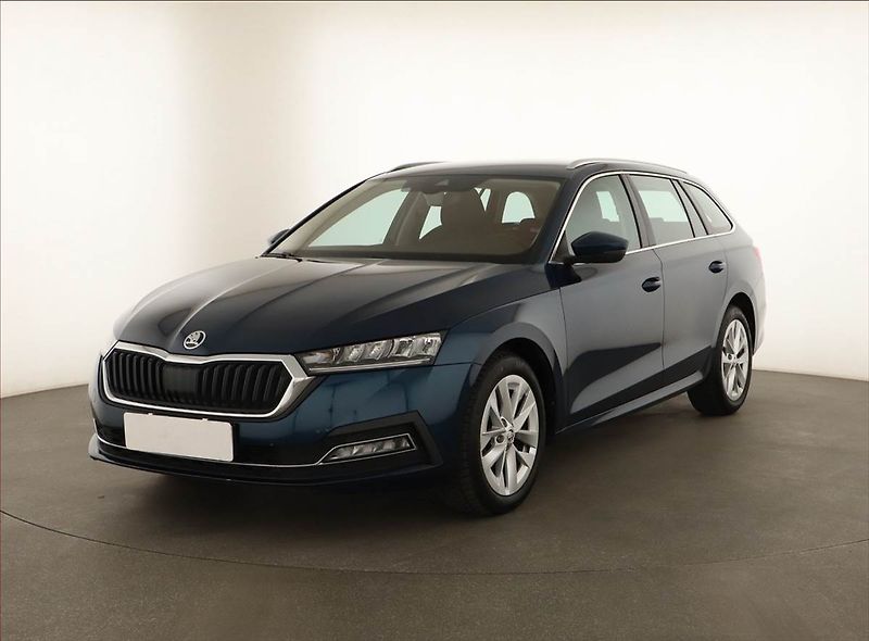 Škoda Octavia (2022) Style 1.5 TSI - fotka 2 z 18