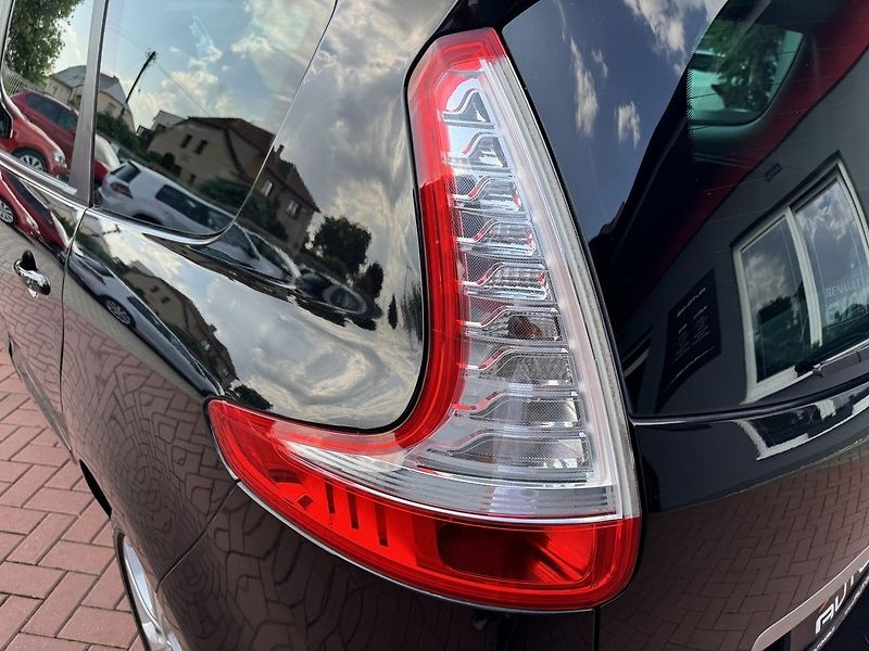 Renault Scénic (2014) 1.5dCi  Navi Digi Klima Bose - fotka 42 z 50