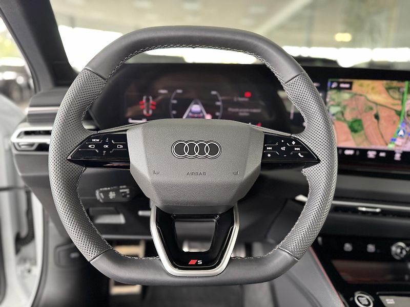 Audi A6 TDI S-LINE*Matrix*360K*Skladem - fotka 26 z 42