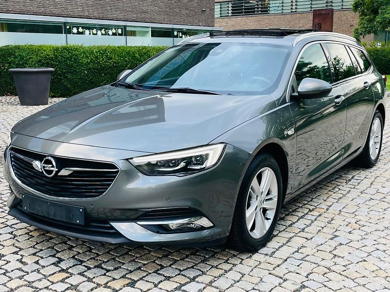 Opel Insignia 2.0CDTi KAMERA SERVISKA TAŽNÉ - fotka 3 z 55