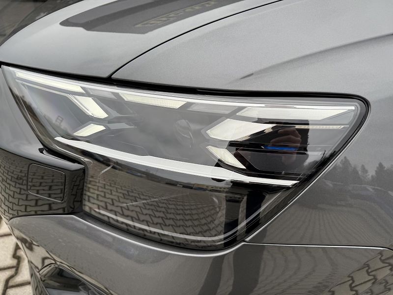 Audi Q8 (2025) 50TDI 210kW OLED K360 PANORAMA - fotka 21 z 59