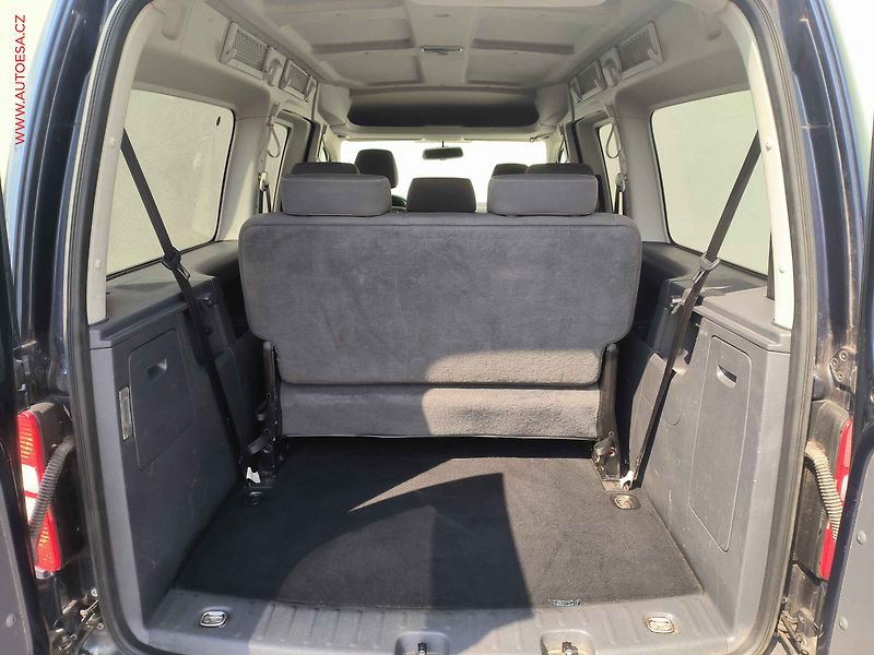 Volkswagen Caddy (2014) 1.6TDi MAXi 7míst, Soccer, TZ - fotka 7 z 19