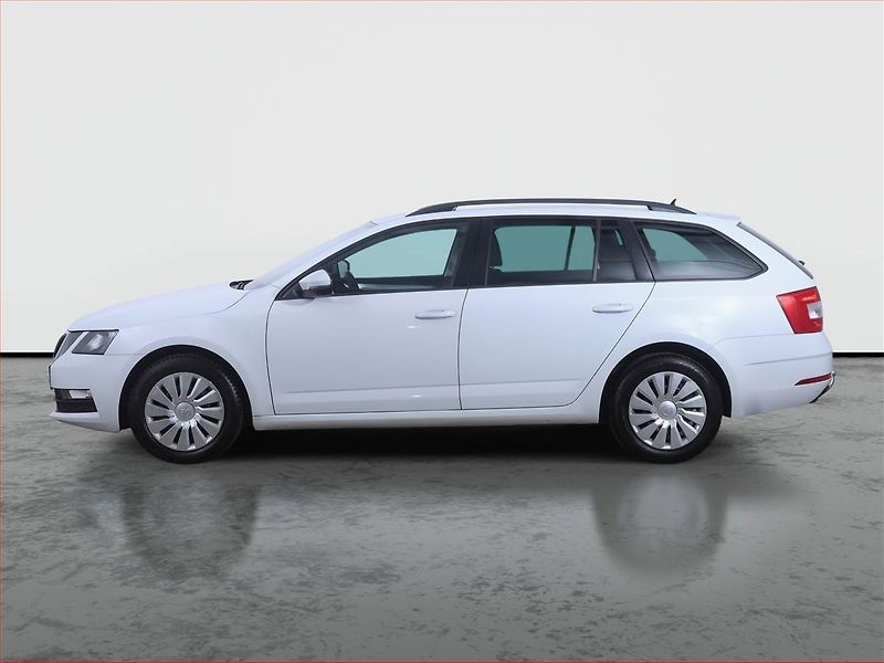 Škoda Octavia (2017) 1.6 TDI, Automat, Navi - fotka 3 z 23