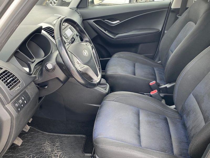 Hyundai ix20 (2018) 1,4 (66kW) BA Man. - fotka 11 z 29