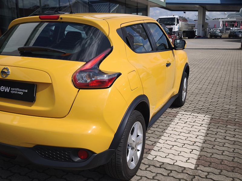 Nissan Juke 2017 ČR 1.MAJ 1.6 SCe 74302km - fotka 23 z 31
