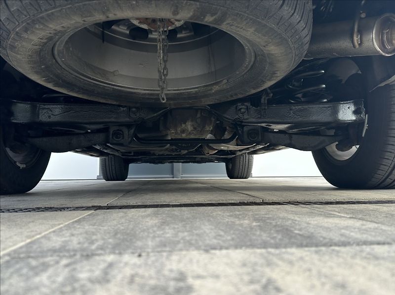 Nissan Pathfinder 3,0 DCI 231PS  LE Executive 4x - fotka 53 z 55