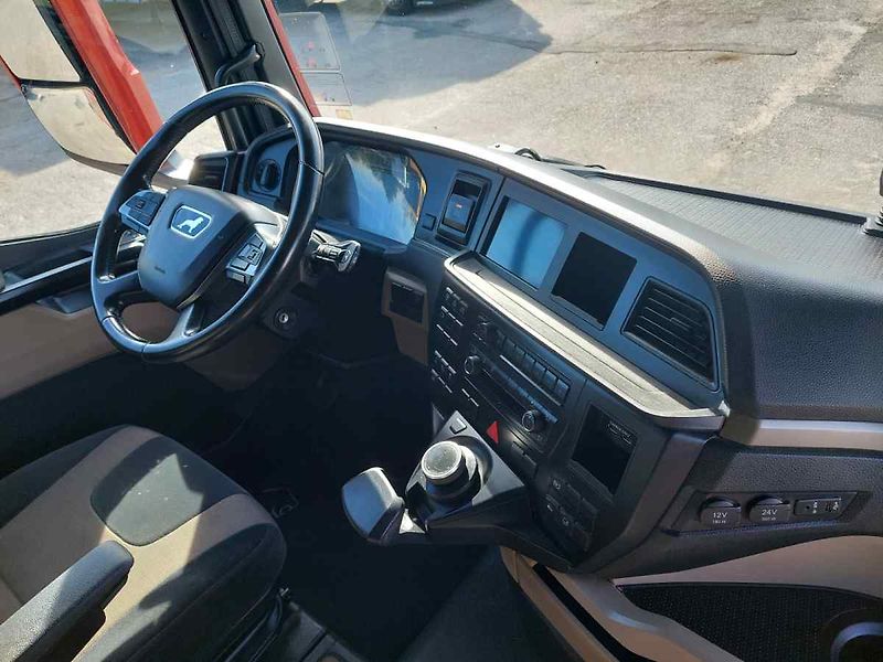 MAN TGX 18.510 4X2 LL - fotka 23 z 67