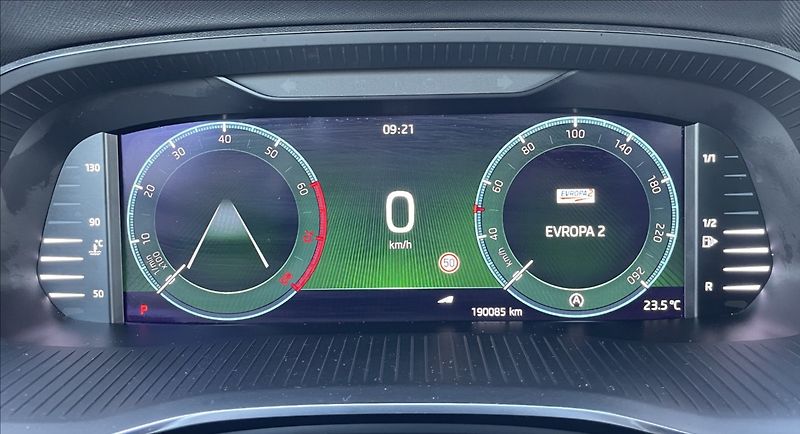 Škoda Octavia 1,0 TSi,81kW,E-Tec,STYLE,STK 6 - fotka 13 z 24