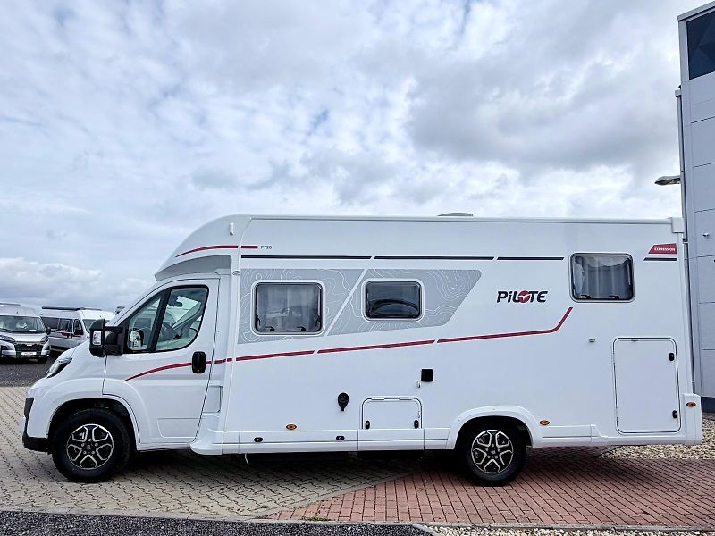 Pilote Ostatní P720FGJ Expression - fotka 9 z 35