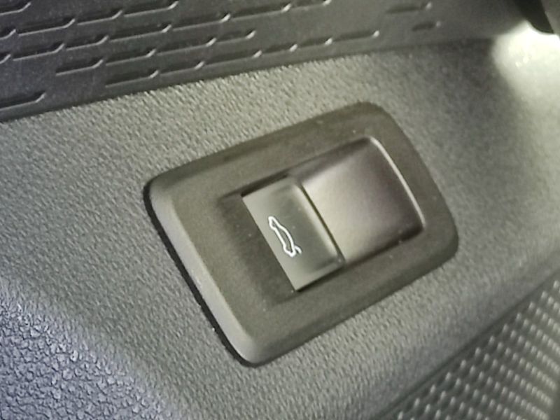Škoda Octavia (2025) Combi Top Selection 1,5 Tsi 11 - fotka 25 z 37