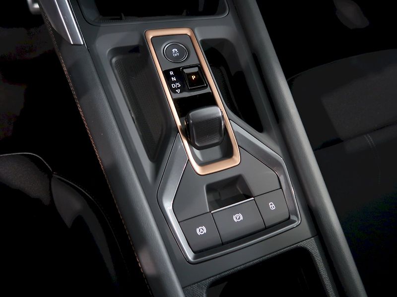 Cupra Leon (2025) ST 1.5 eTSI 110KW DSG - fotka 36 z 43