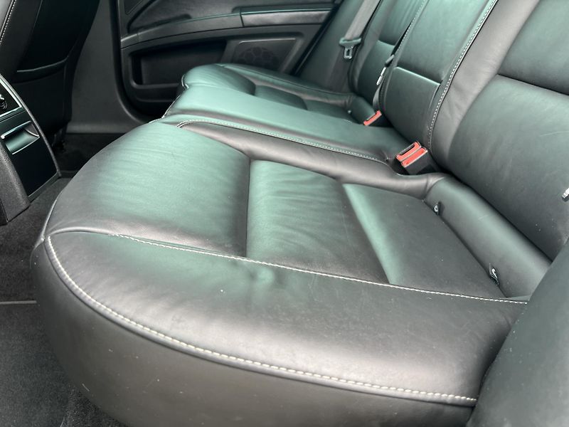 Škoda Superb 2.0TDi 125kw DSG NAVI KŮŽE ALU - fotka 27 z 46