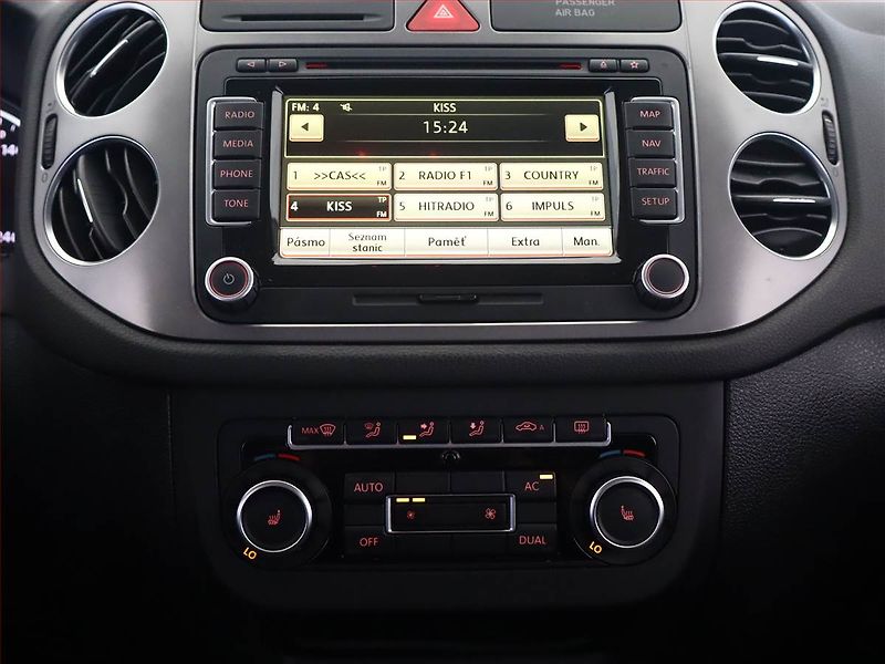 Volkswagen Tiguan (2010) 1.4 TSI, Navi, Tempomat - fotka 9 z 17