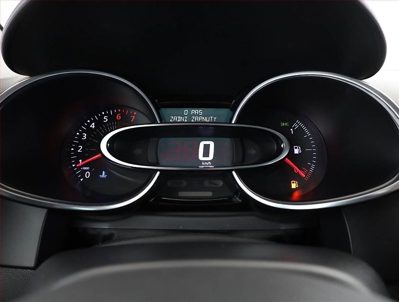 Renault Clio (2018) 0.9 TCe - fotka 9 z 17