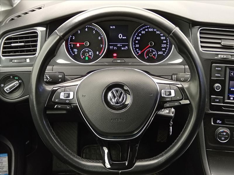 Volkswagen Golf 1,5   TGI Comfortline - fotka 13 z 16