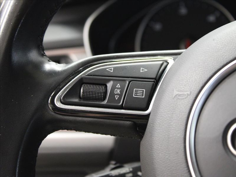 Audi A6 3,0 TDI 160KW S-Line top stav - fotka 19 z 32