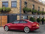 Jaguar XE.