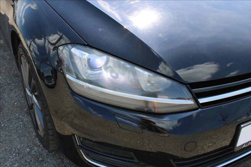 Volkswagen Golf 2,0 TDi  XENONY, AUTOMAT - fotka 26 z 32