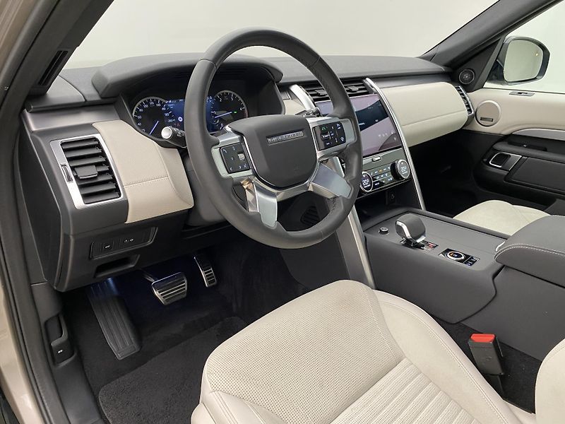 Land Rover Discovery D300 HSE R-DYNAMIC AWD AUT 7m - fotka 4 z 60
