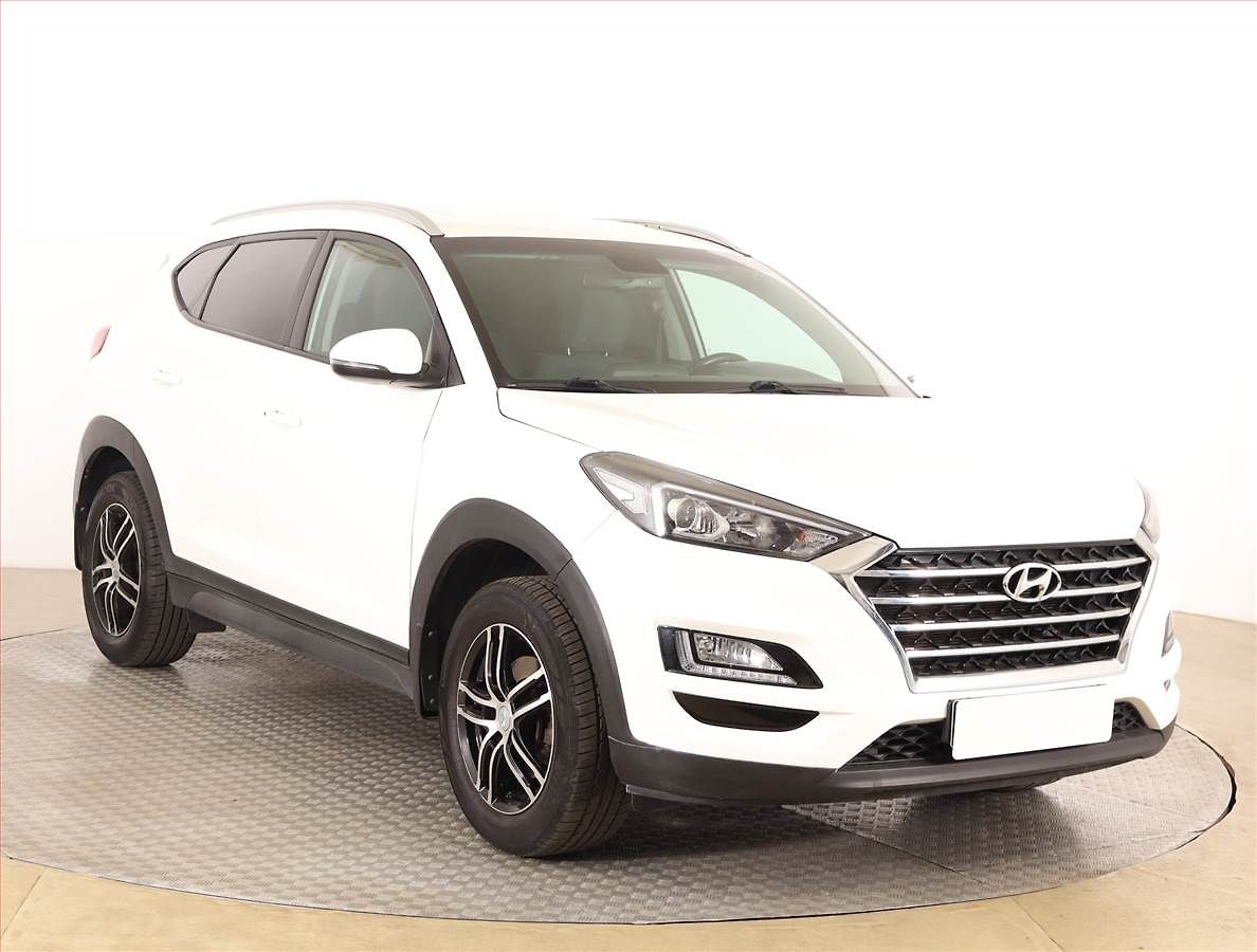 Hyundai Tucson Smart 1.6 GDI, Serv.kniha