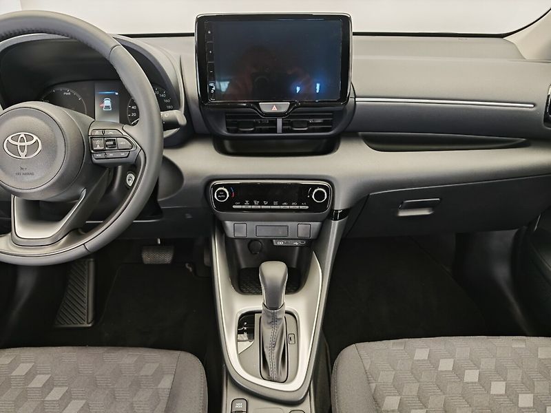 Toyota Yaris 1.5 Hybrid Comfort - fotka 16 z 29