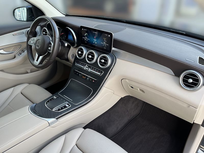 Mercedes-Benz GLC Coupé 200d 4MATIC kupé - fotka 15 z 18