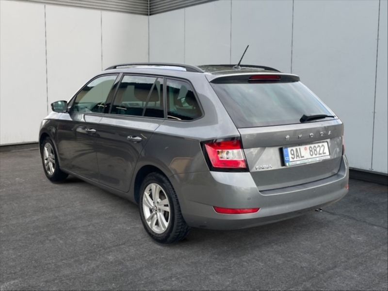 Škoda Fabia 1,0 TSI 70 Ambition - fotka 4 z 11