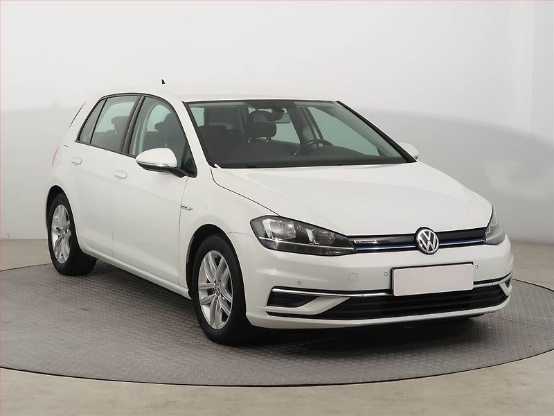 Volkswagen Golf (2019) 1.5 TSI, Tempomat - fotografie inzerátu